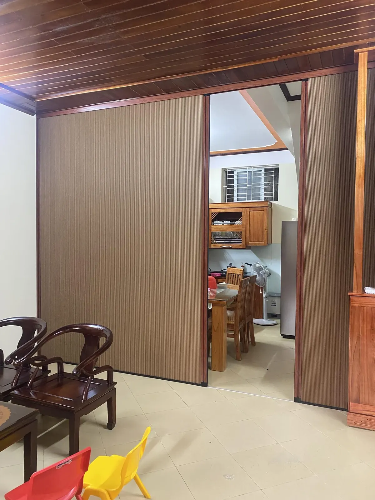 Rèm tổ ong và cửa lưới chống muỗi do Rèm tổ ong Đại Phát thi công