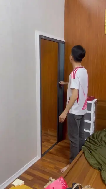 Khung hình video: Sản xuất, lắp đặt rèm tổ ong và cửa lưới chống muỗi